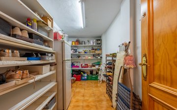 Property slide 39