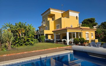 Property slide 40