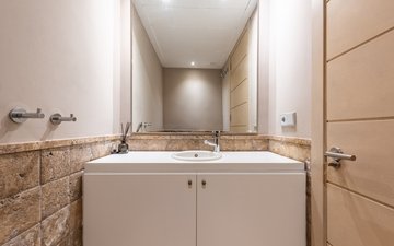 Property slide 20