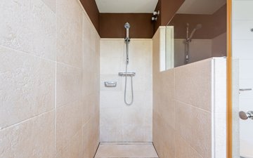 Property slide 21