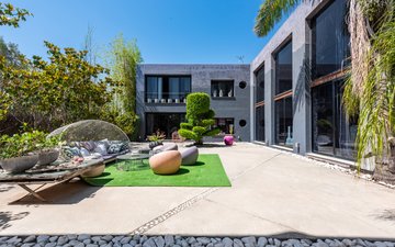 Property slide 4