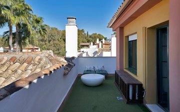Property slide 25