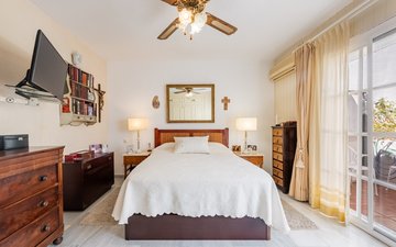 Property slide 14