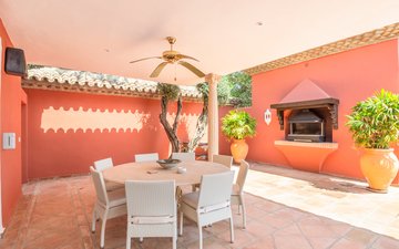 Property slide 25