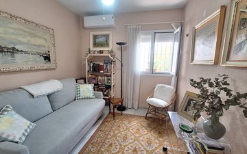 Property slide 17