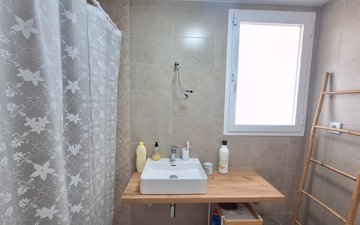 Property slide 18