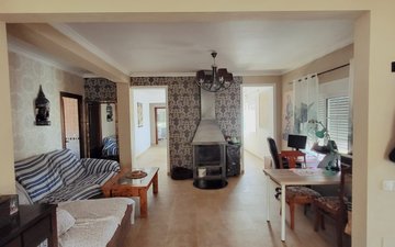 Property slide 28