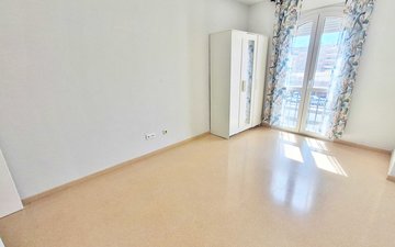 Property slide 14