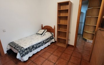Property slide 22