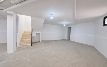 Property slide 38