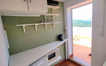 Property slide 32