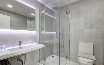 Property slide 39