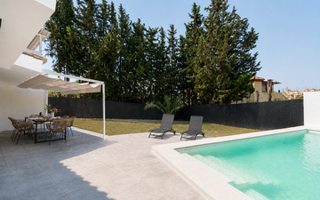 Property slide 25