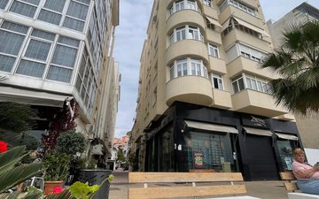 Property slide 19