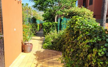 Property slide 39