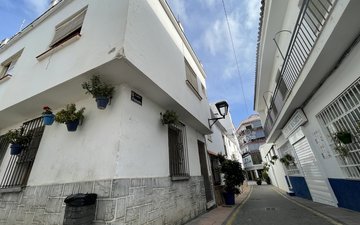 Property slide 3