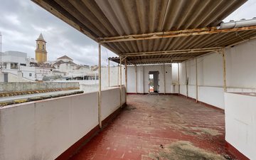 Property slide 35