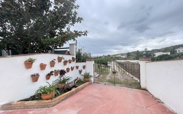 Property slide 40