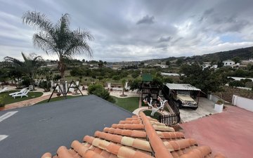 Property slide 30
