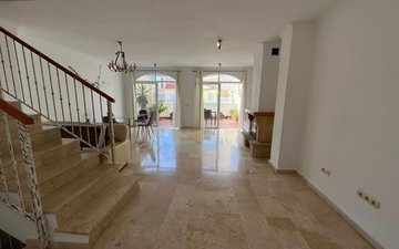 Property slide 10
