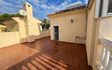 Property slide 46