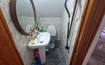 Property slide 21