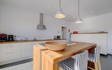 Property slide 21