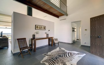 Property slide 10