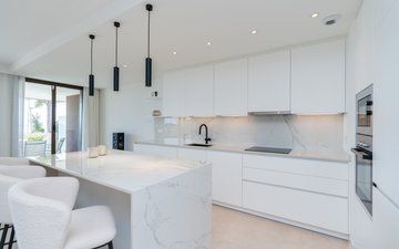Property slide 10