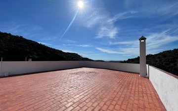 Property slide 35