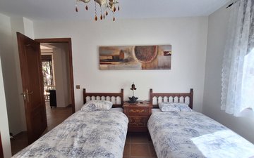 Property slide 17