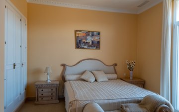 Property slide 18