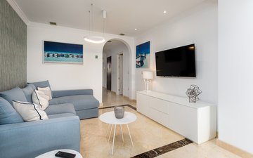 Property slide 44