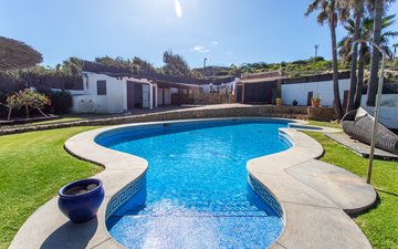 Property slide 44