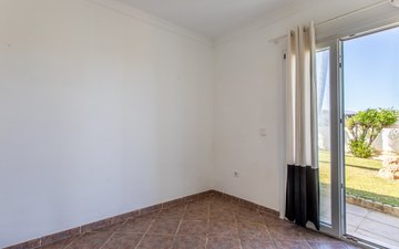 Property slide 30