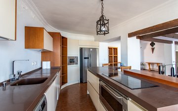 Property slide 24