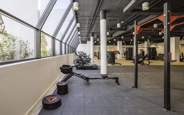 Property slide 25