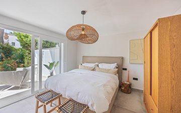 Property slide 5