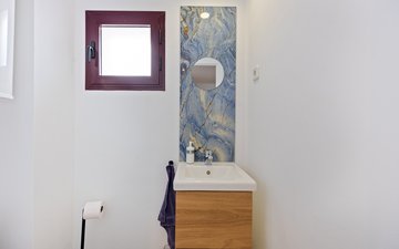 Property slide 20