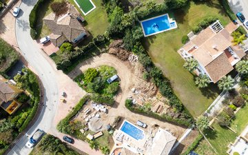 Property slide 17