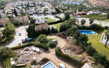 Property slide 16