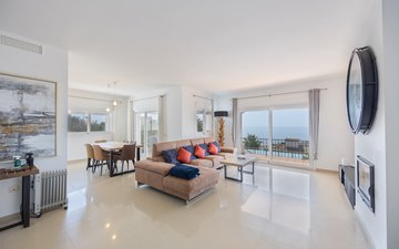 Property slide 15