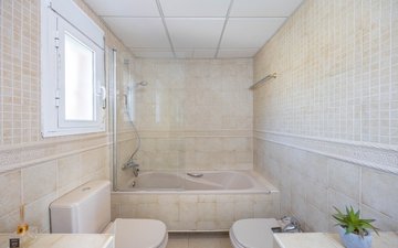 Property slide 29
