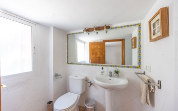 Property slide 43