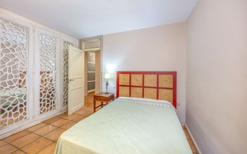 Property slide 34