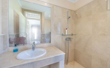 Property slide 31