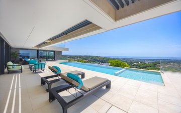 Property slide 17