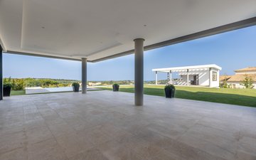 Property slide 40