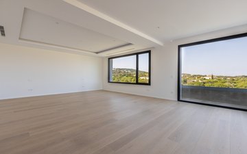 Property slide 34