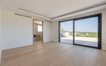 Property slide 16